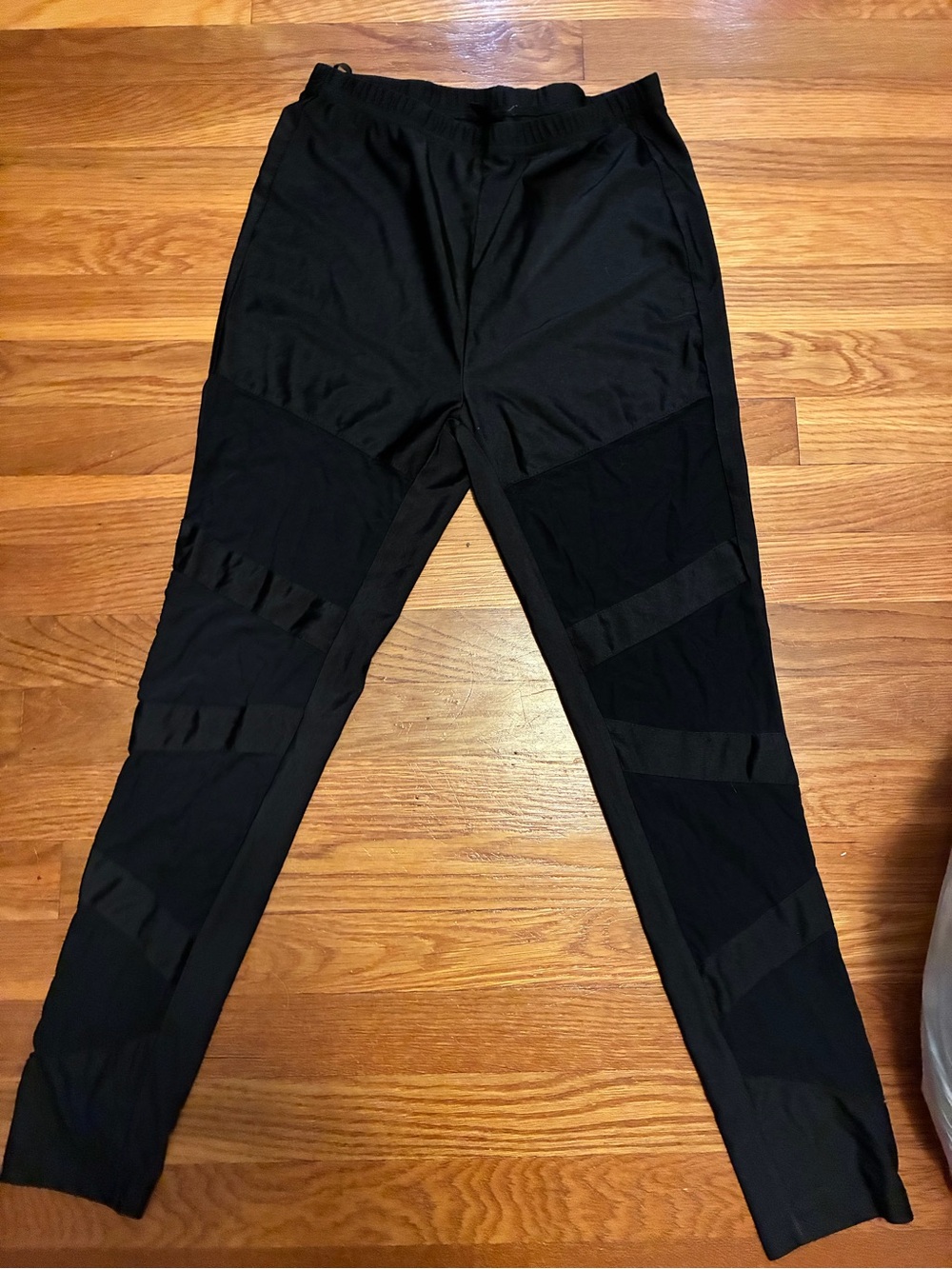 SHEIN women's Black Athletic leggings